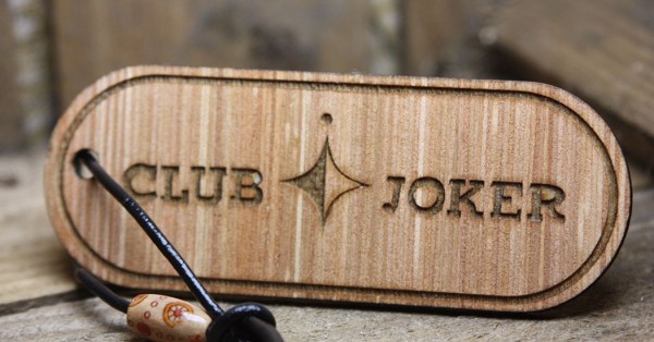 Schlüsselanhänger Holz *Westfalia Club Joker Holz*